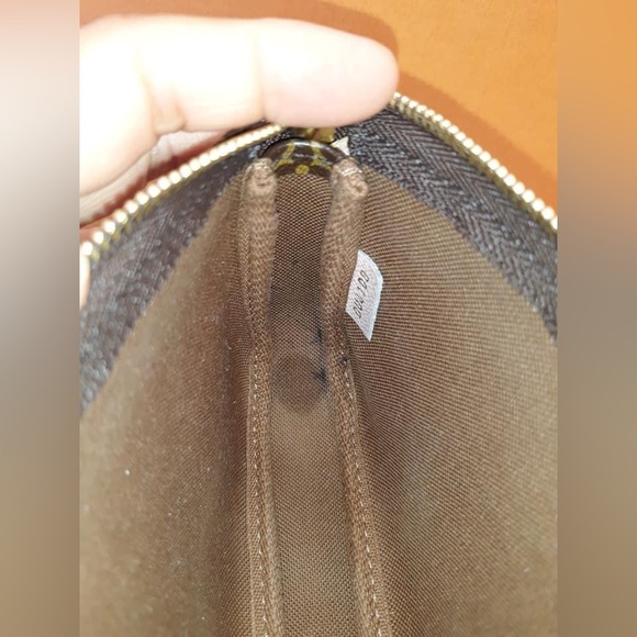 Limited Edition "I Rue Scribe Paris" Mini Pochette Accessories - Picture 15 of 16